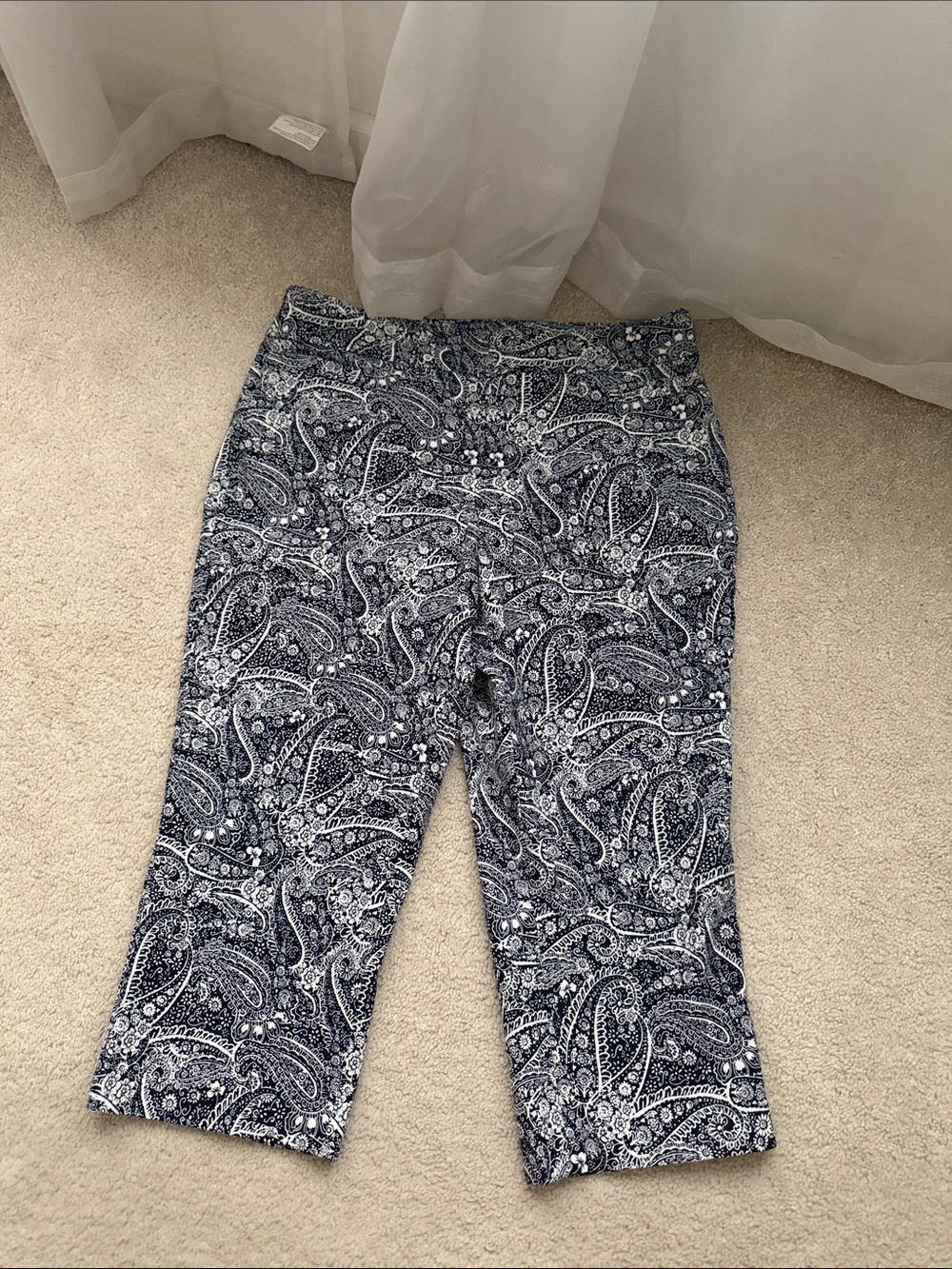 Kim Rogers Paisley Print Cropped Pants — Navy & White